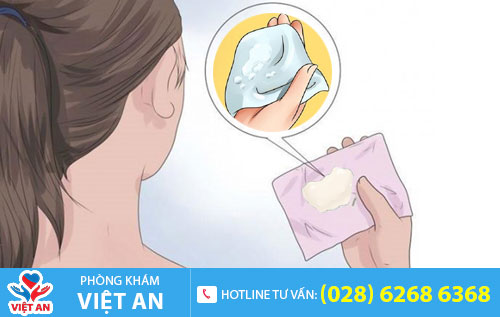 huyết trắng vón cục