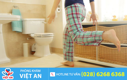 Tiểu nhiều ở nữ